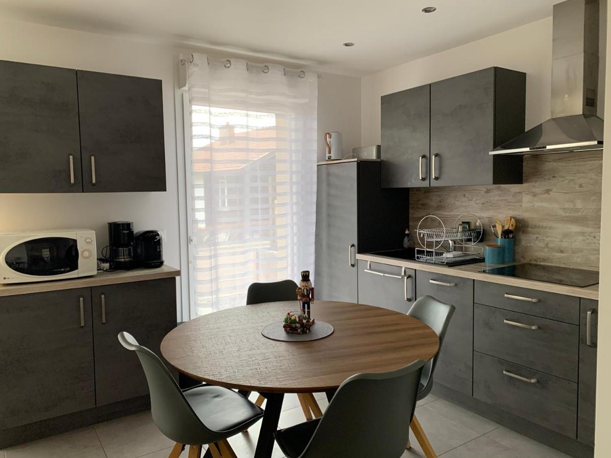 Les Balcons De La Haie Griselle Apartment